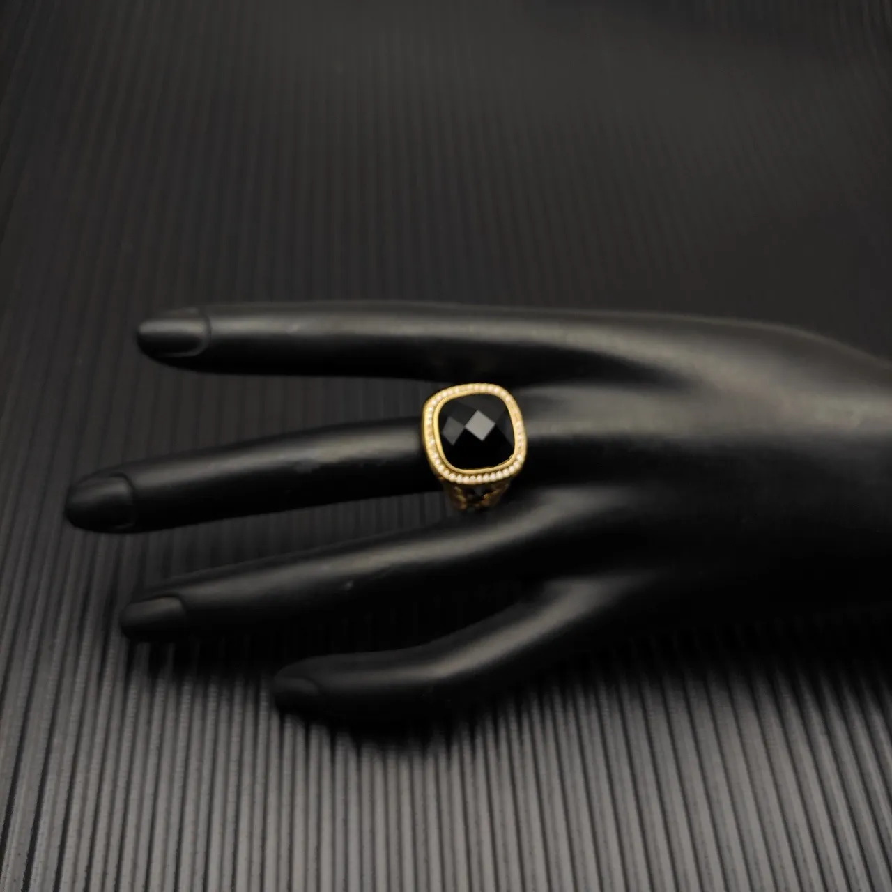 David Yurman Cable Classics Gold Black Twisted Band Faceted Cushion-Cut Stone Ring 6