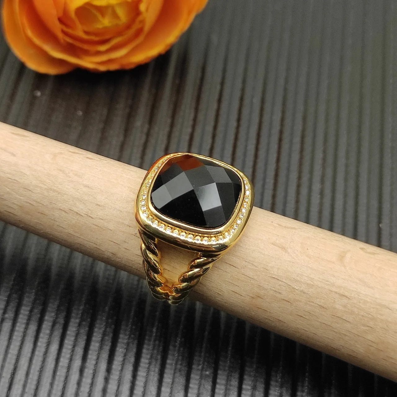 David Yurman Cable Classics Gold Black Twisted Band Faceted Cushion-Cut Stone Ring 8