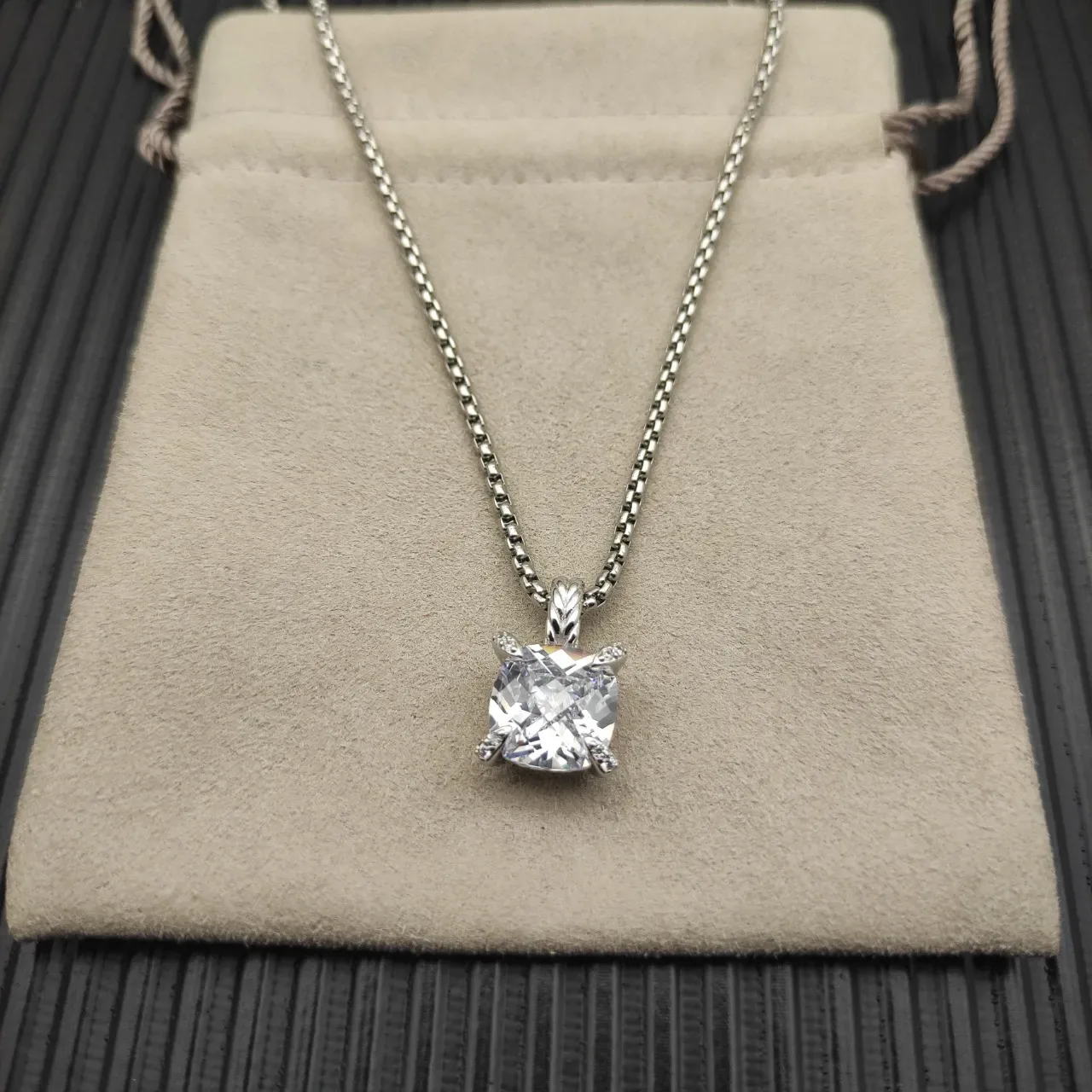 David Yurman Silver Beige Cushion-Cut Stone Four-Prong Setting Necklace 9