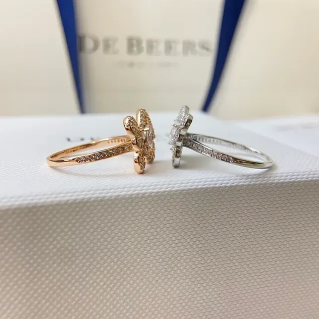 De Beers Butterfly Pavé Crystal Ring 2