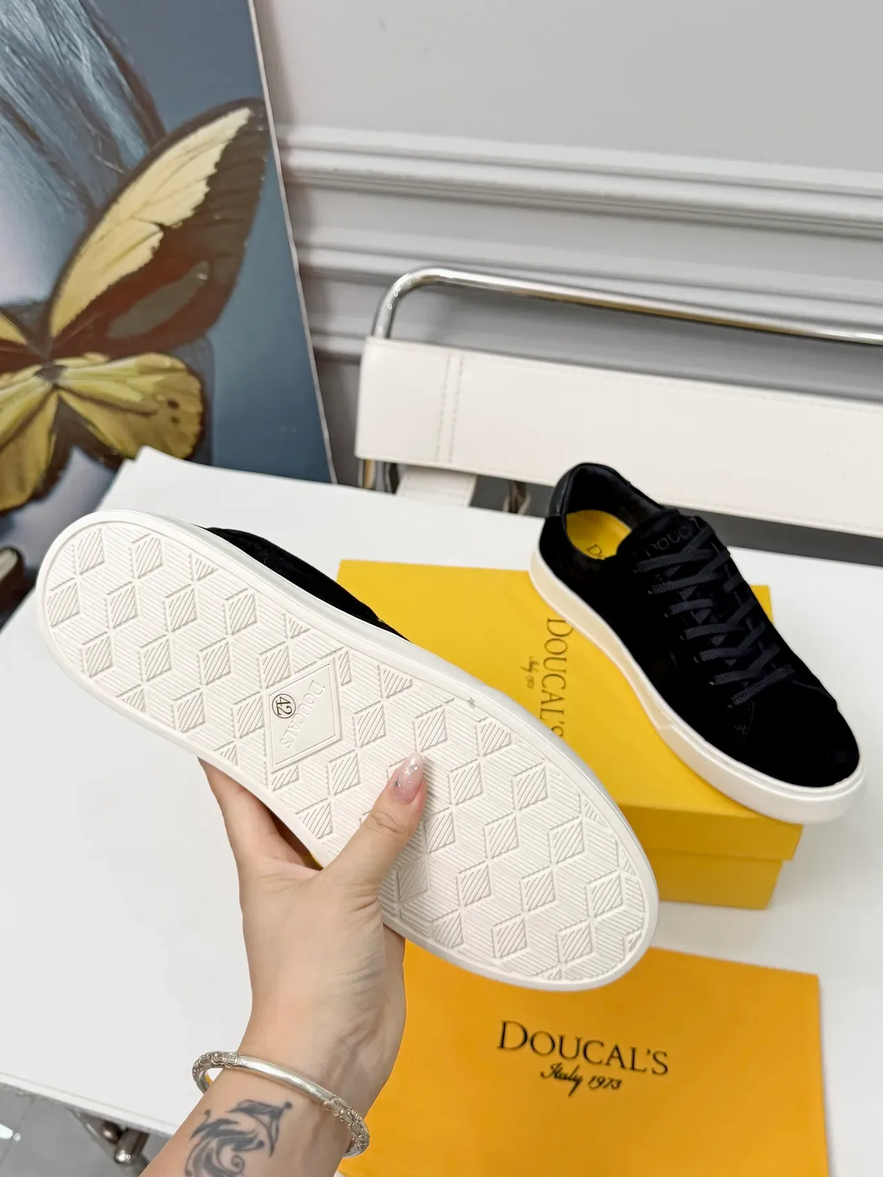 DOUCAI'S Black Suede Low-Top Lifestyle Sneakers 2