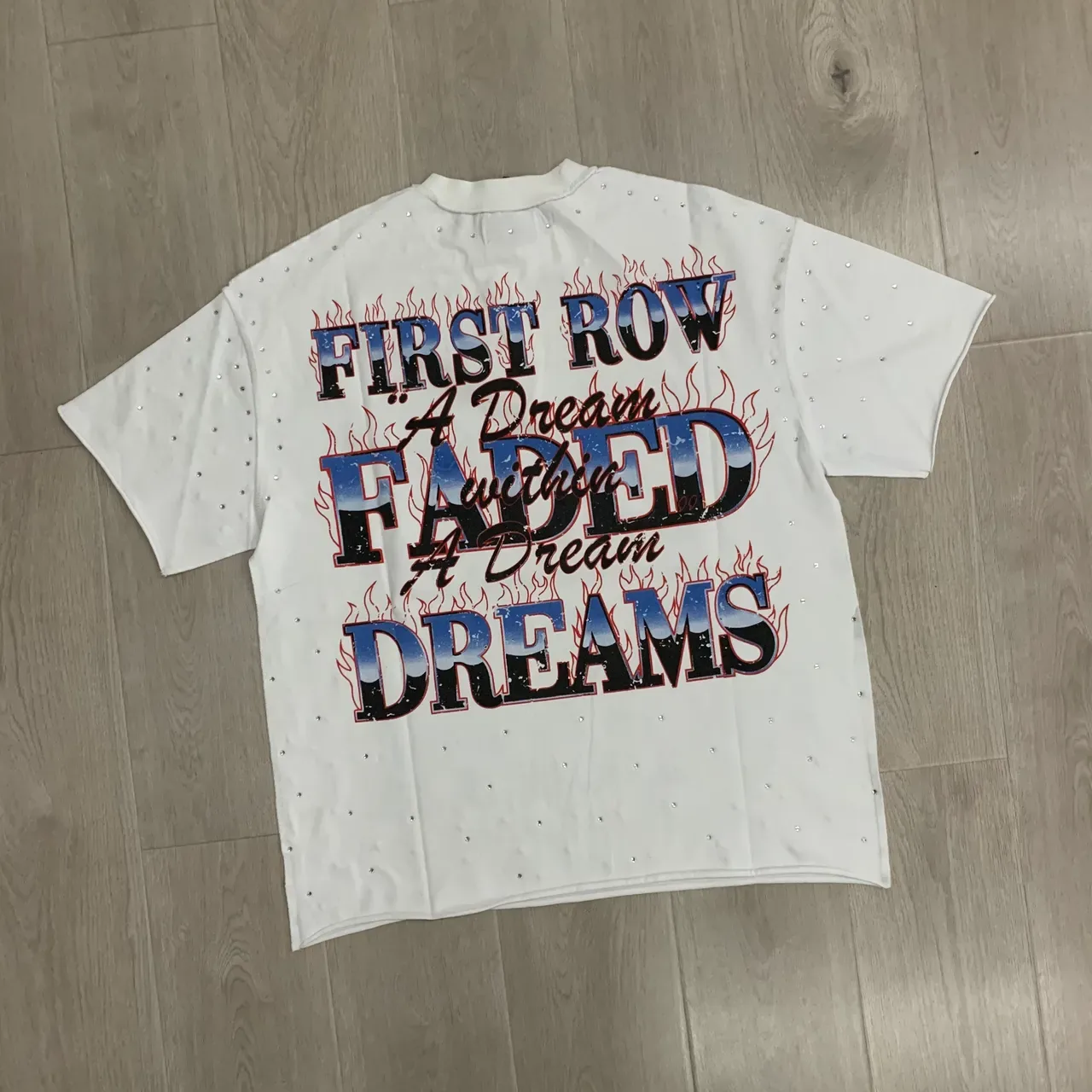 FIRST ROW Lost Utopia Graphic Print Rhinestone-Studded Oversized T-Shirt 6