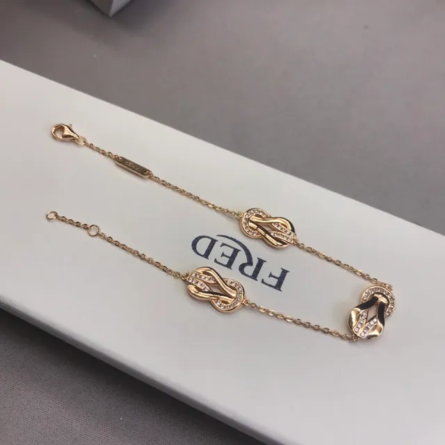 Fred Knot Motif Gold Silver Pavé-Set Crystal Fine Link Chain Bracelet 3