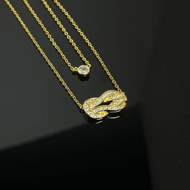 Colliers de ton doré et argenté Pave Knot et Solitaire Stone 2