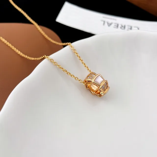 Gold Multicolor Chain Geometric Hexagonal Pendant Necklace 5