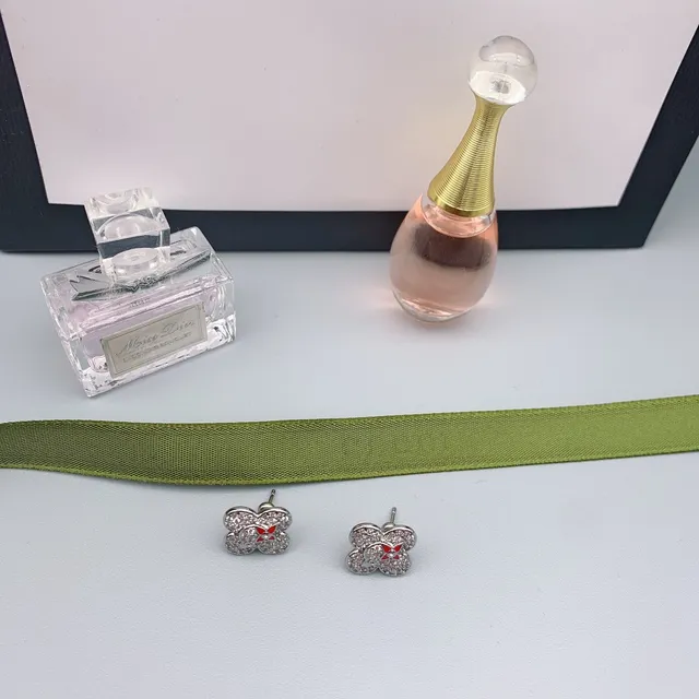 Ouro Vermelho Flor de Quatro Pétalas Pavé Cristal Brincos 3