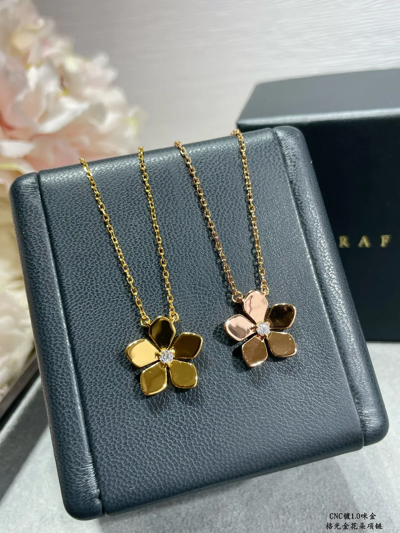 Gold Silver Five-Petal Flower Pendant Central Clear Gemstone Necklace 8