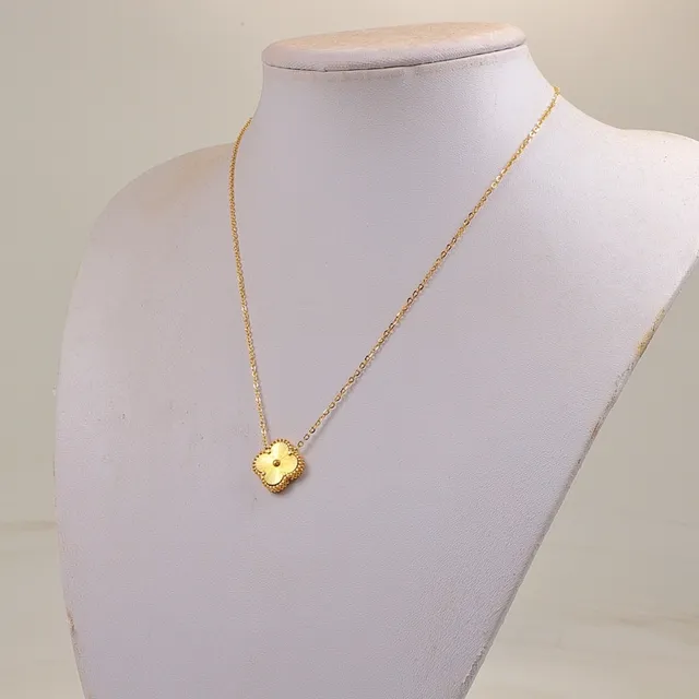 Collier pendentif floral or argent bord perlé 2