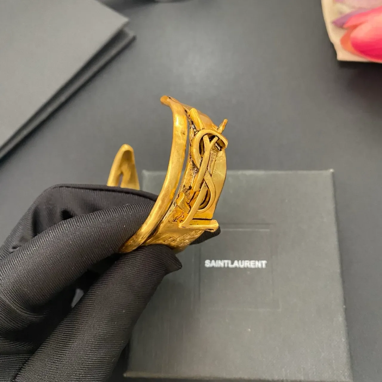 Gold Textured Sculptural Clasp Jewelry 9