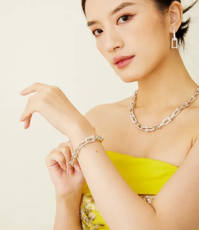 Gold White Rose Chain-Link Spherical Bead Accents Bracelet 4