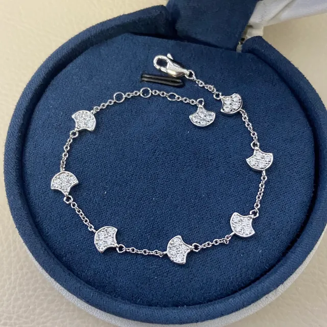 Graff Pavé Fan Motif Silver Bracelet 4