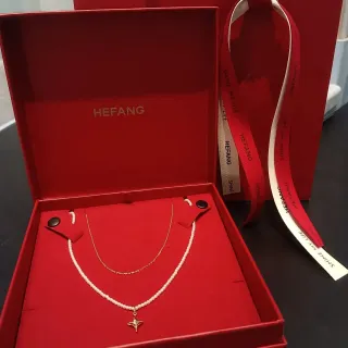 HEFANG মুক্তা এবং সোনালি রঙের তারকা পেন্ডেন্ট নেকলেস