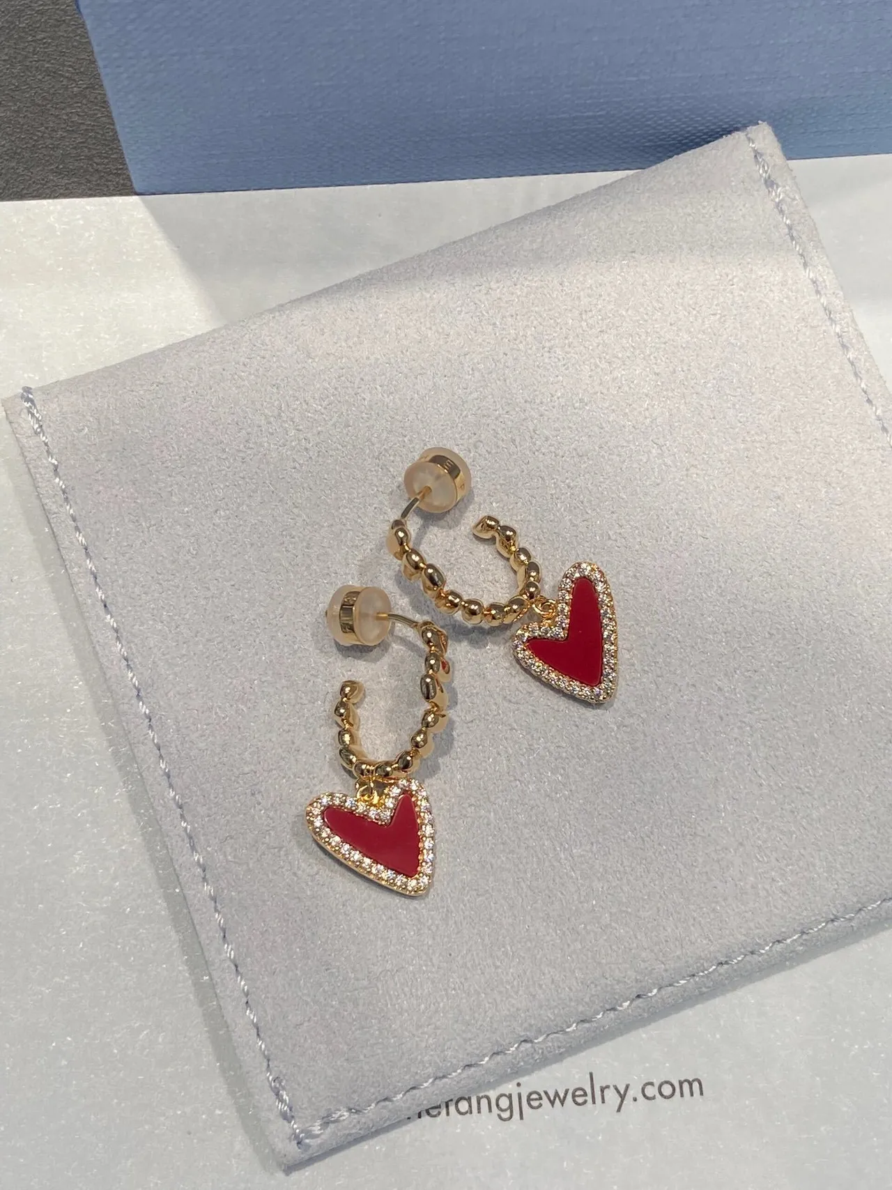 HEFANG Collier en or rouge avec pendentif en forme de cœur émaillé au centre 5