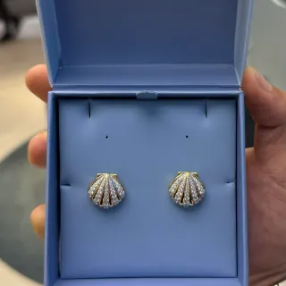 HEFANG Brincos Stud Pavé em forma de concha