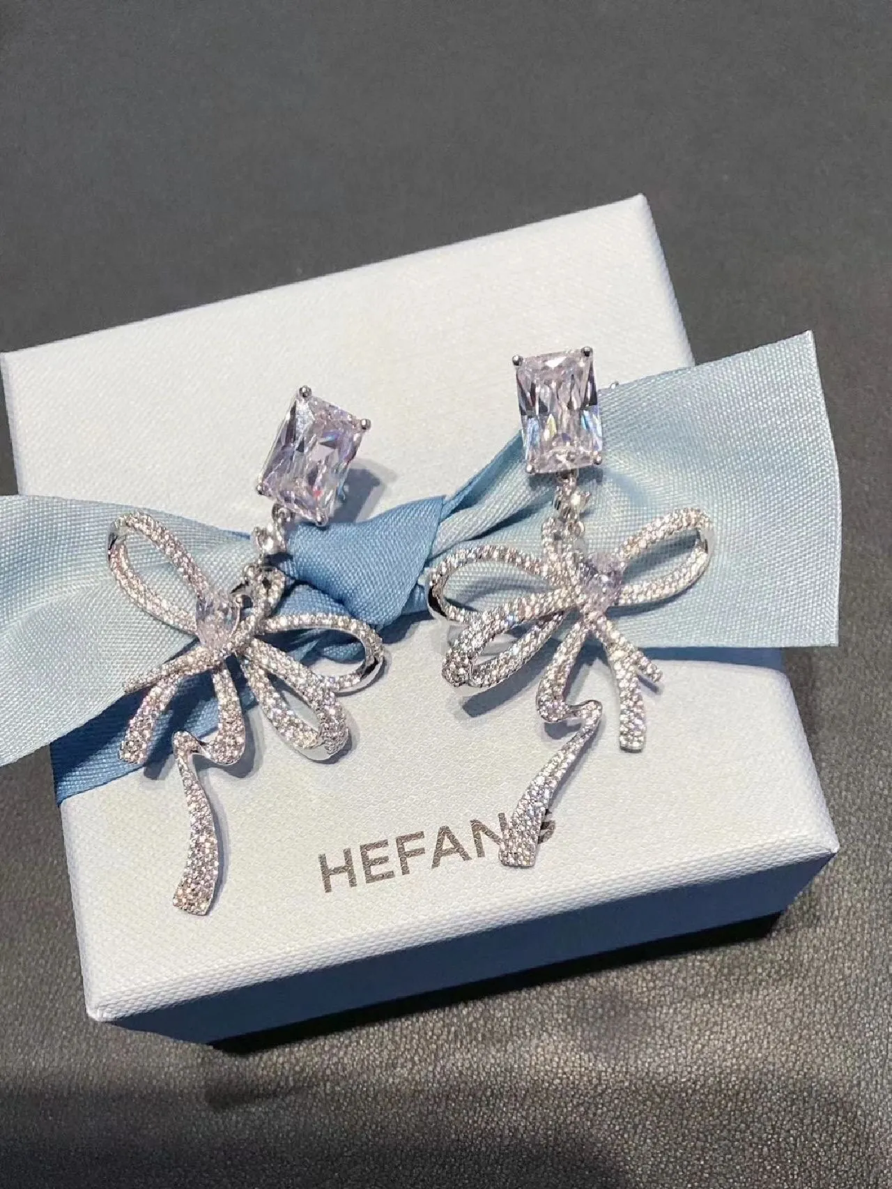 HEFANG Silver Transparent Crystal-Encrusted Bow Motif Rectangular Baguette Top Stone Earrings 8