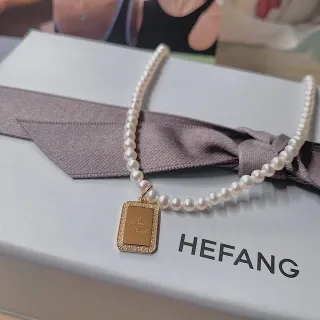 HEFANG सादा सोना मुक्ता सुता आयताकार प्यावे एज्ड पेंडन्ट नेकलेश