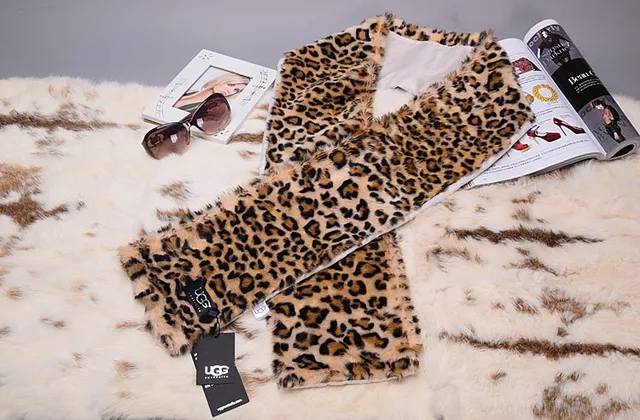 Leopard-Print Faux Fur Lined Scarf Stole Outerwear 7