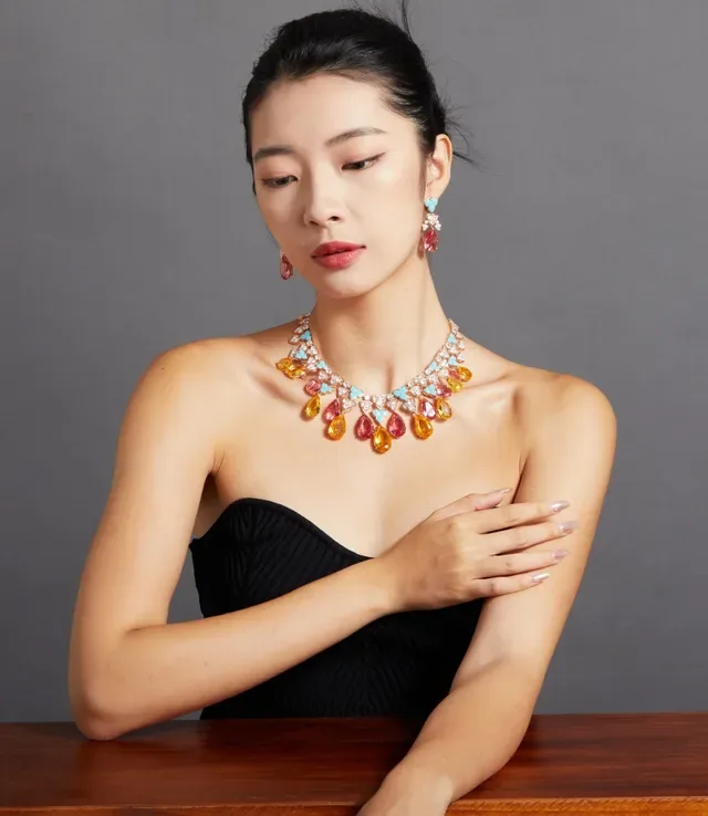 Multicolor Floral Motif Pear-Shaped Gemstone Drops Necklace 6