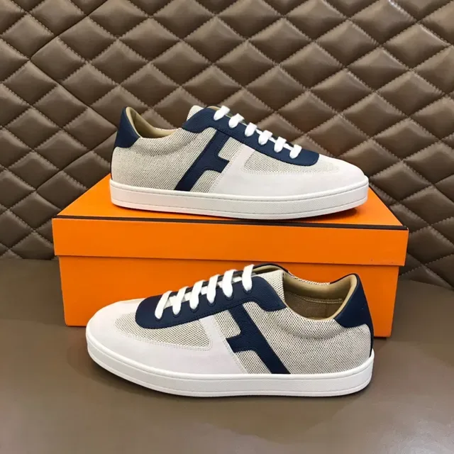 Navy and Beige Mesh Low-Top Lace-Up Sneaker 7
