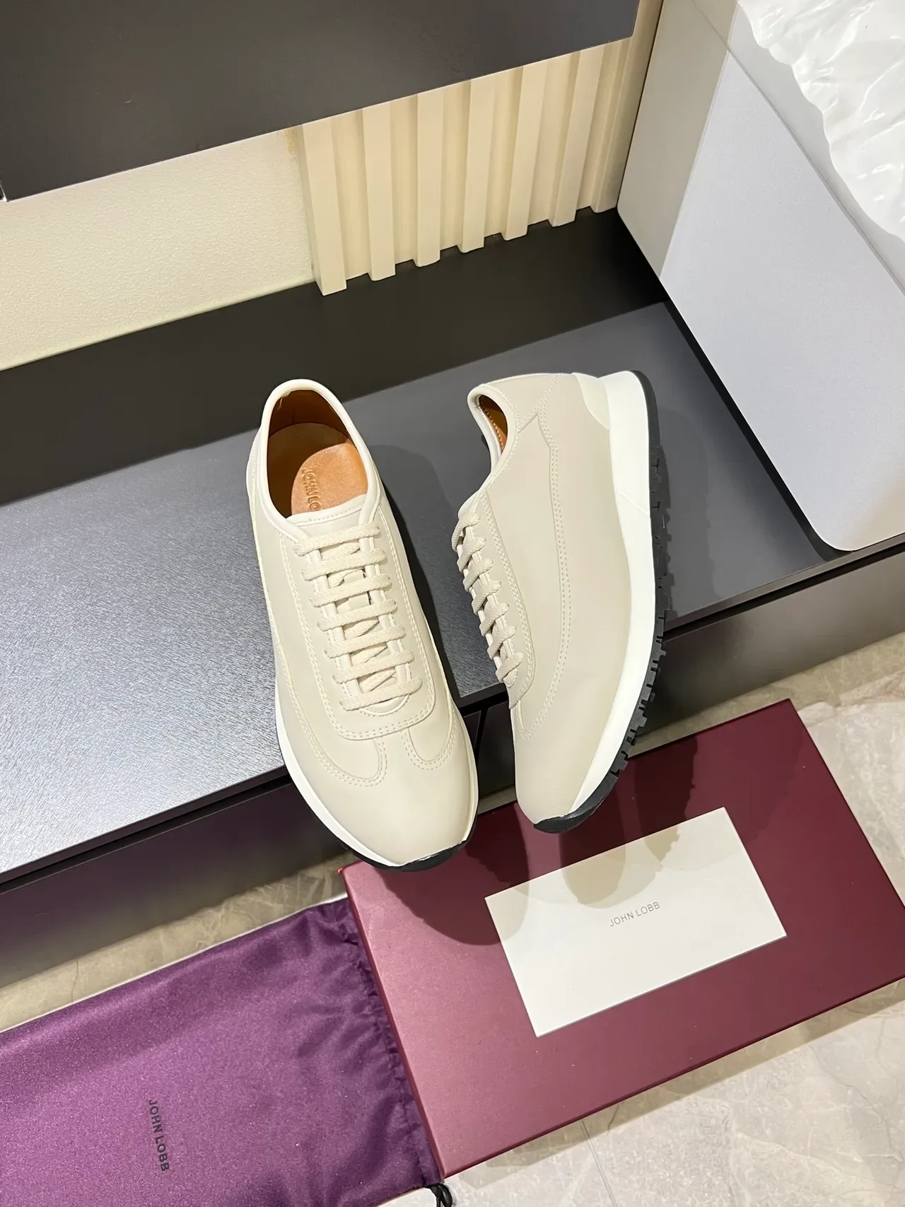 Off-White Tênis Lifestyle de Couro Low-Top 4