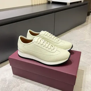 Off-White جلد متموج منخفضة المستوى سنيكرز للأسلوب الحياتي