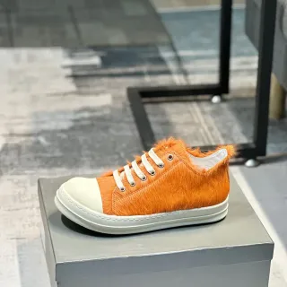 Orange Hairy Upper Off-White Toe Cap Platform Low-Top Sneaker