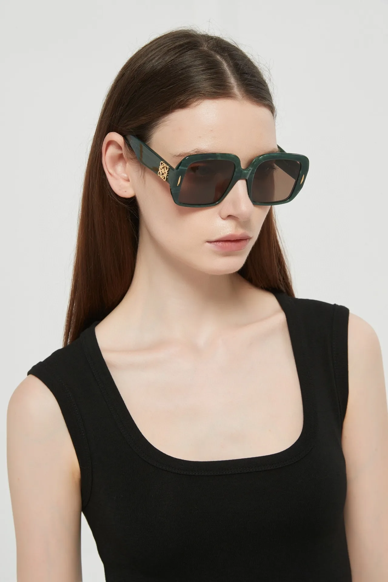 Oversized Square Black Frame Amber Lens Sunglasses 8