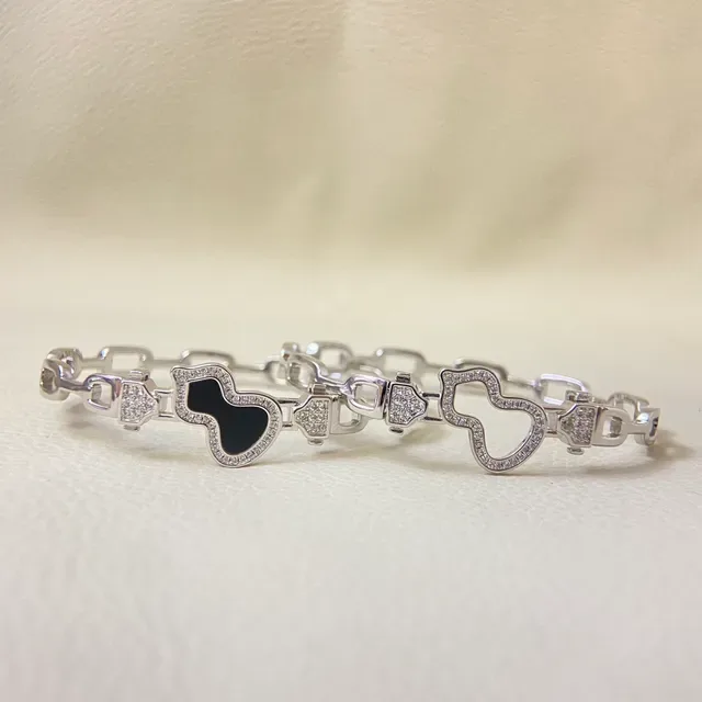 Pavé-Set Openwork Gourd-Link Silver-Tone Bracelet 2