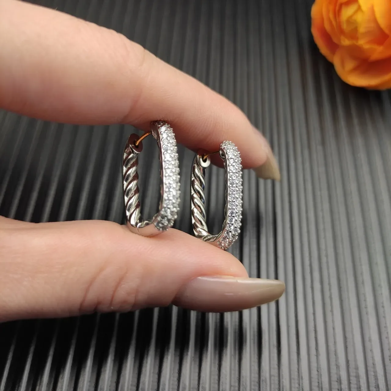 Pavé-Set Twisted Wire Hinged Hoop Earrings 5