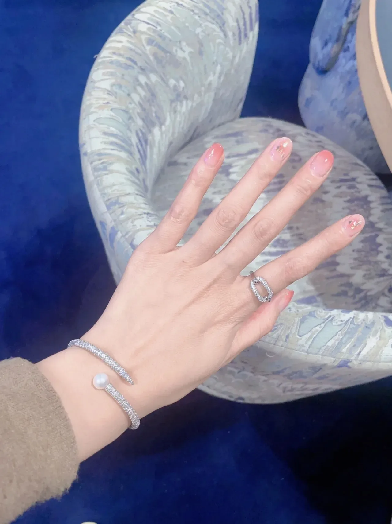 Pearl and Pavé Crystal Rigid Bangle Bracelet 5