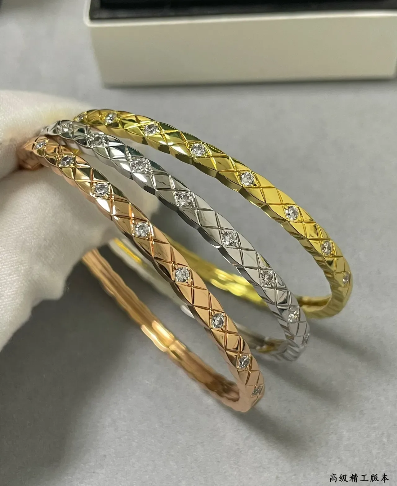 Quilted Diamond-Cut Multi-Tone Metal Bangle Bracelets 7