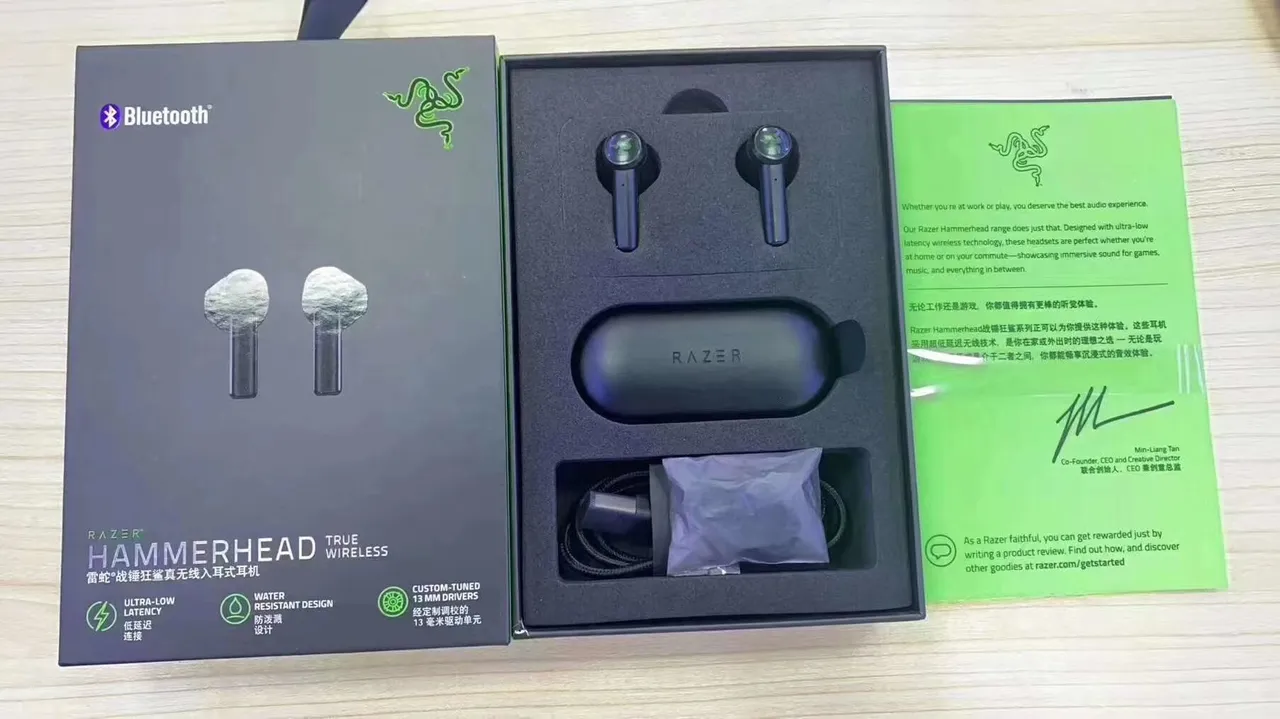 Razer हरा काला जीवंत चेसिस डिटैचेबल बूम माइक ओवर-यर हेडफोन्स 7