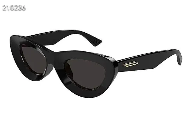 Gafas de sol en acetato cat-eye rojo brillante 8