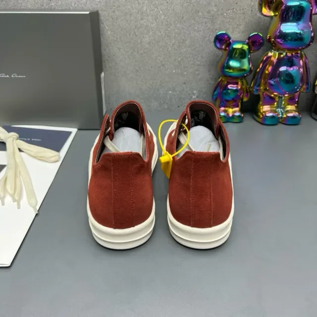 Red White Suede Upper Contrast Toe Cap Sneakers 3