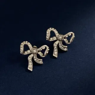 Brincos de prata antiga com strass em forma de laço