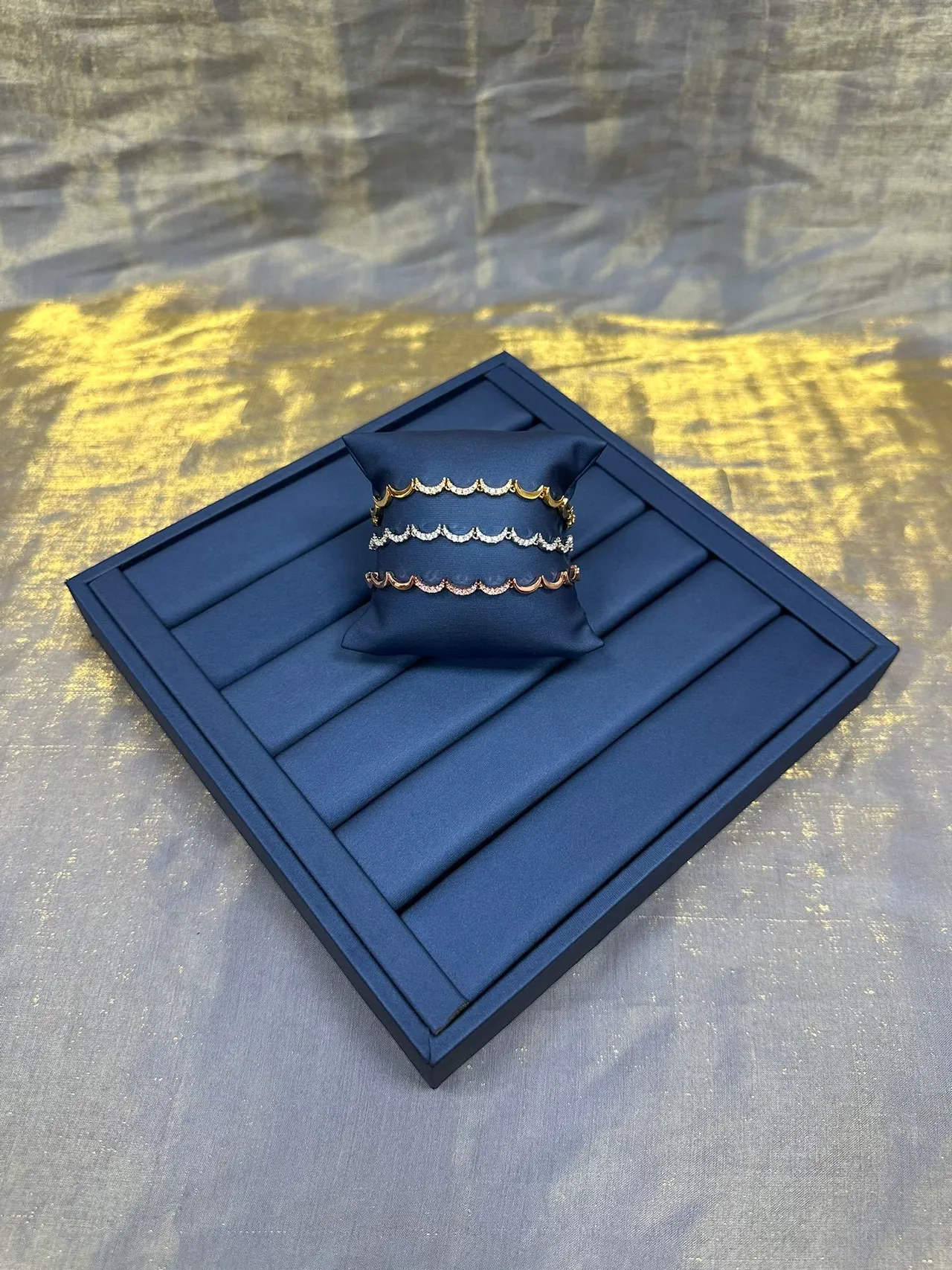 Rose Gold-Tone Pavé Scalloped Edge Bracelet 9