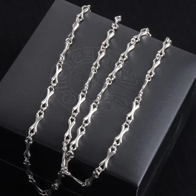 Silver Bone-Link Chain Necklace 2