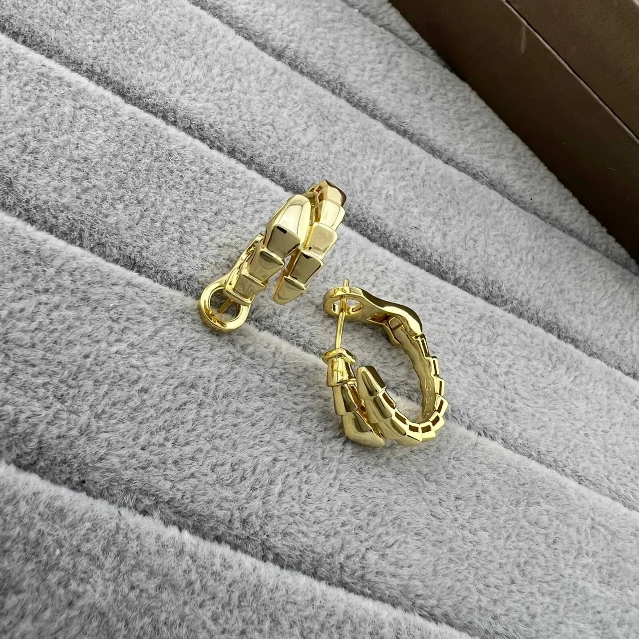 Silver Gold Segmented Geometric Hinged Hoop Earrings 4