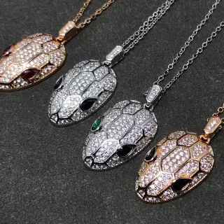 Collier argent et or pendentif tête de serpent Pavé-Set pierres transparentes