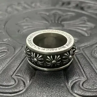 Silver Oxidized Floral Motif Engraved Ring