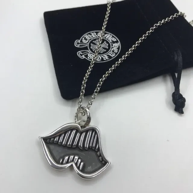 Silver Oxidized Lip Pendant Necklaces 6