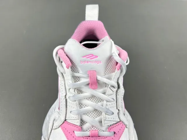 Skechers D'Lites सफेद गुलाबी प्लेटफॉर्म सोल लेयर्ड सिंथेटिक ओवरले चंकी स्नीकर्स 5