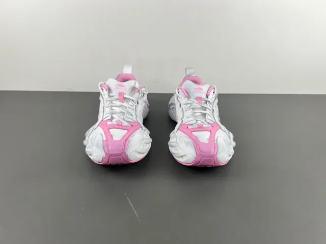 Skechers D'Lites सफेद गुलाबी प्लेटफॉर्म सोल लेयर्ड सिंथेटिक ओवरले चंकी स्नीकर्स 9