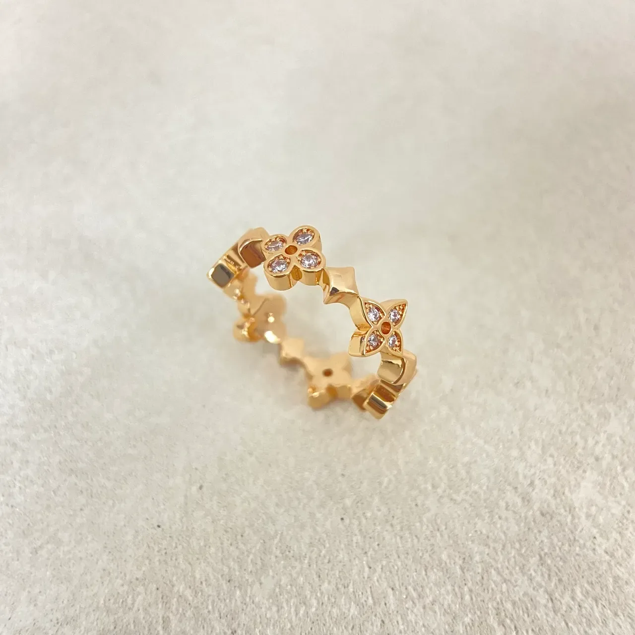 Three-Tone Gold Floral Pavé Multi-Band Ring 6