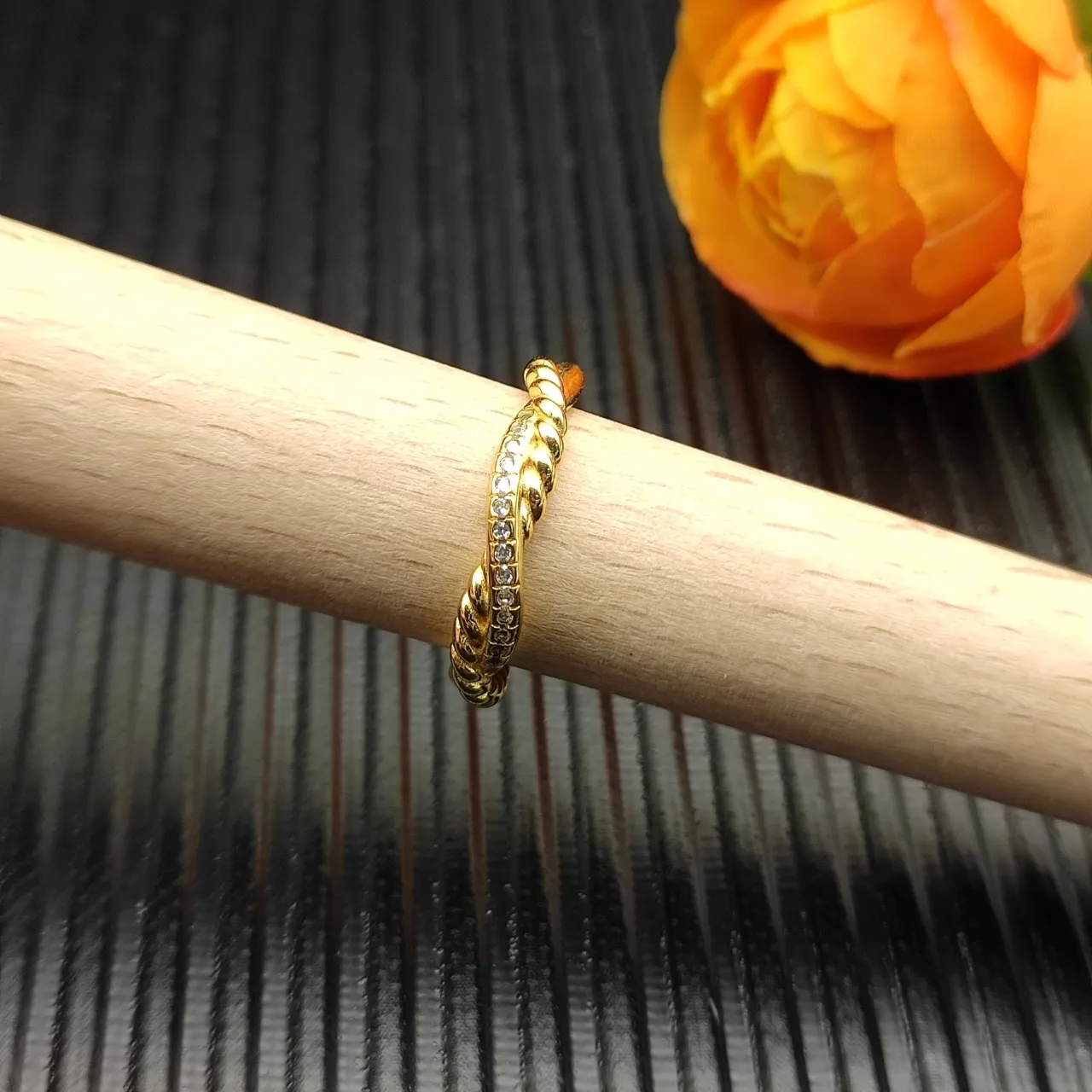 Twisted Rope Pavé Diamond Gold-Tone Ring 7