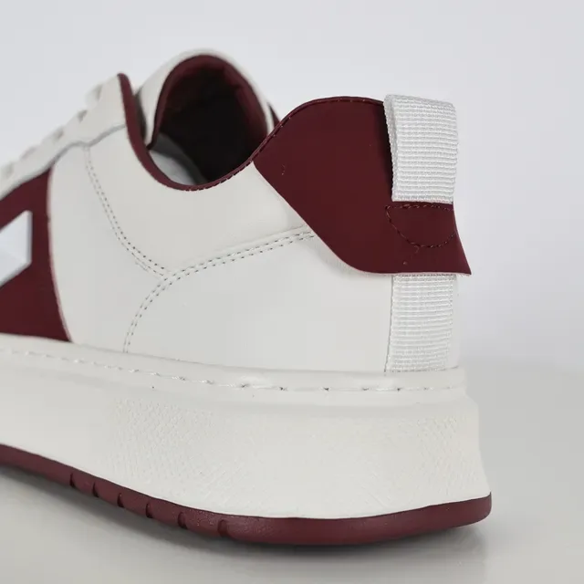 White and Burgundy Panelled Low-Top Lifestyle Sneakers 4