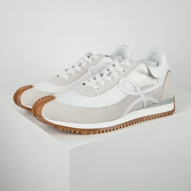 White Beige Low-Top Suede-and-Leather Panelled Lifestyle Sneakers 2