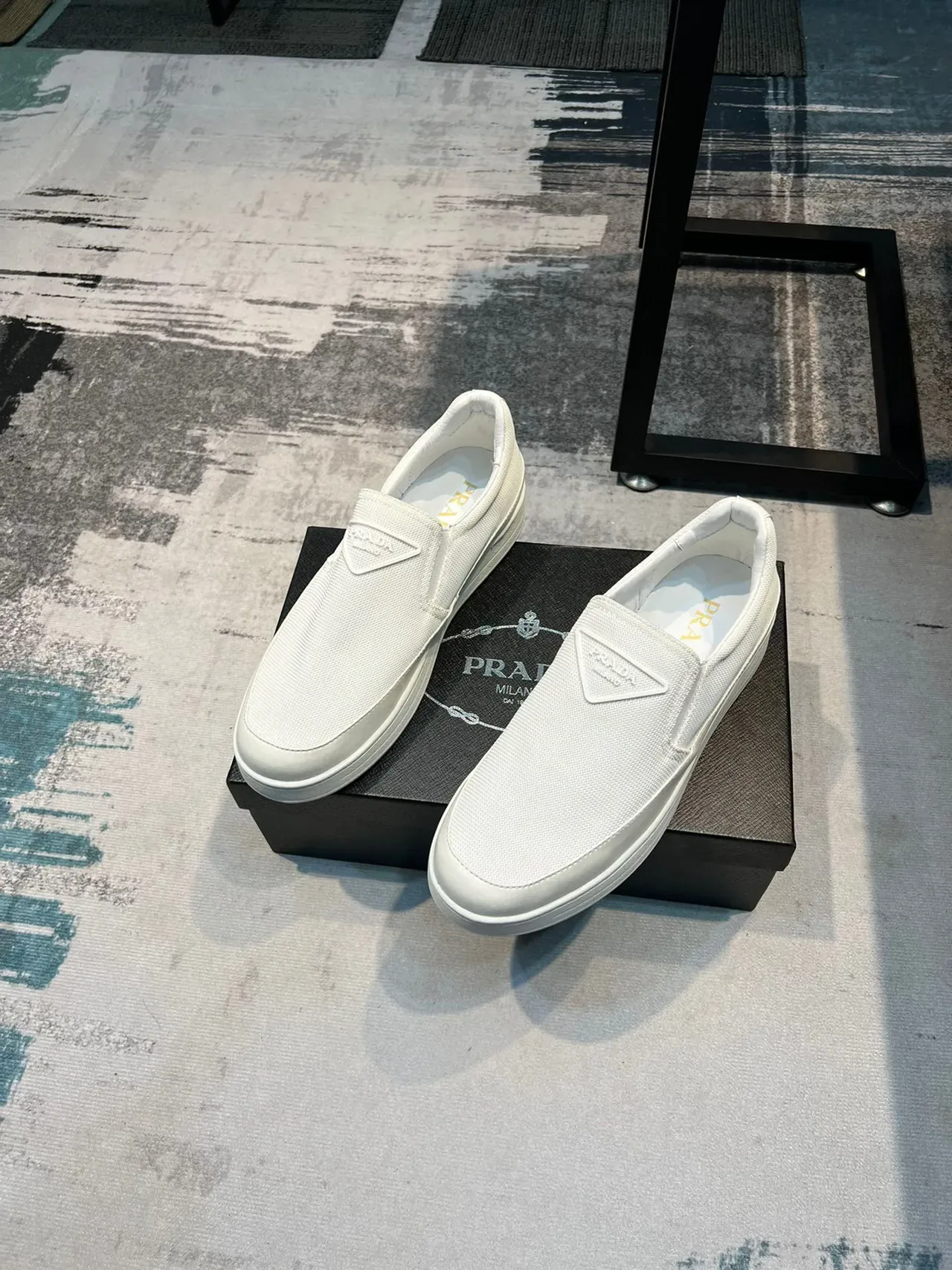 Sapato casual de tecido branco sem cadarço 5