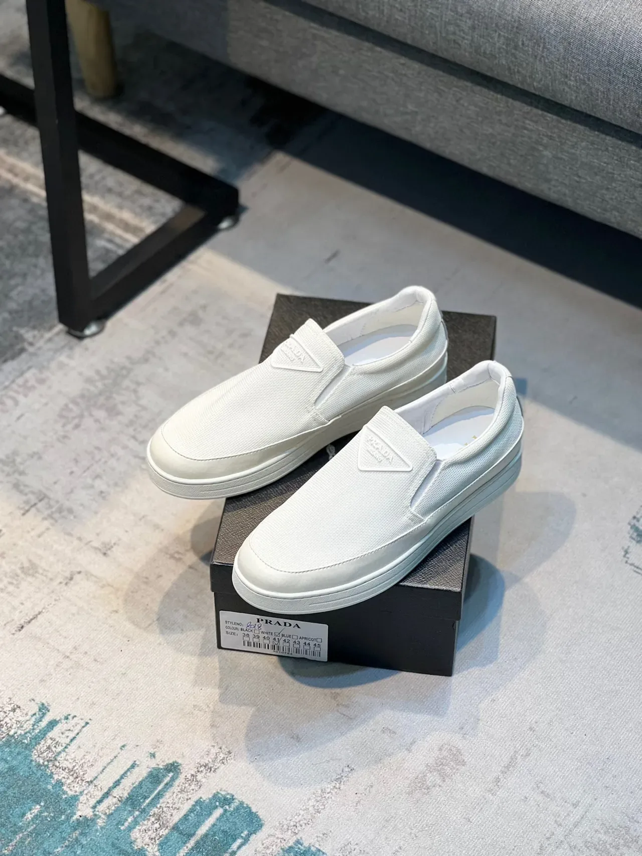 Sapato casual de tecido branco sem cadarço 7