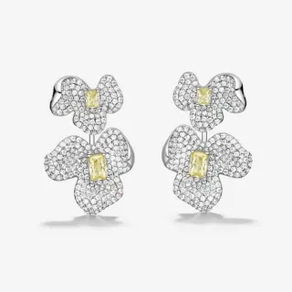 أقراط Pavé-Set بتصميم زهور أبيض وأصفر